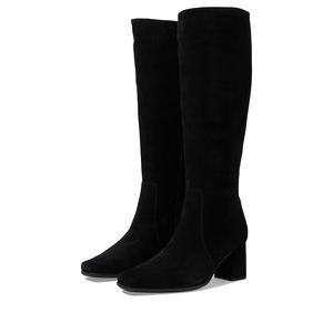 LA CANADIENNE FARYL BLACK SUEDE 6.5 M (B)